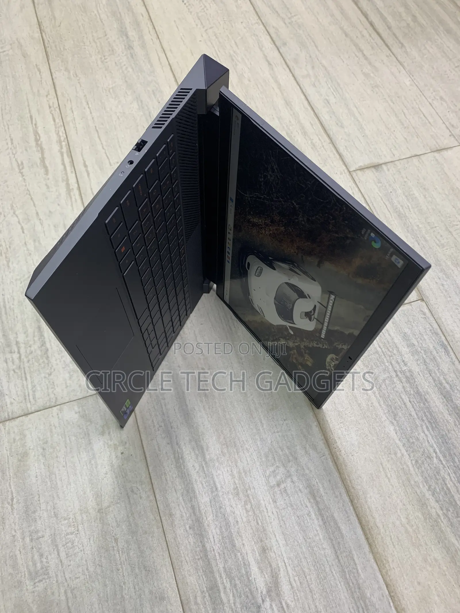 Laptop Dell G15 5530 16GB Intel Core i7 SSD 1T
