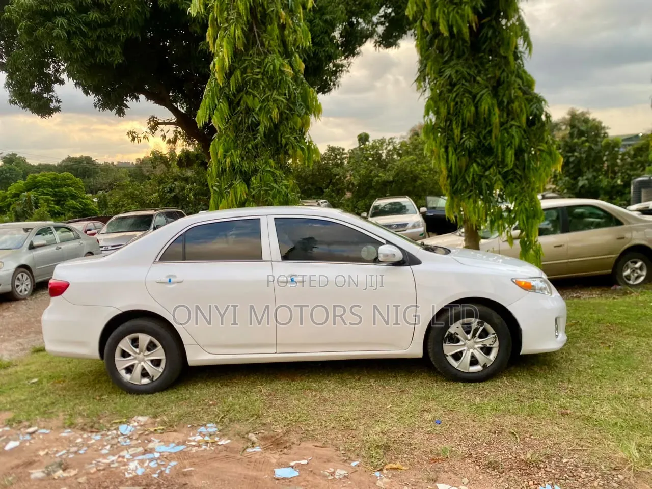 Toyota Corolla 2013 White