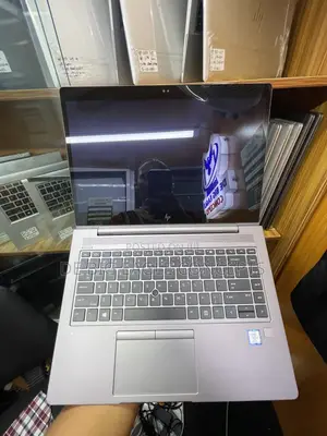 Laptop HP ZBook 14u G5 8GB Intel Core i5 SSD 256GB