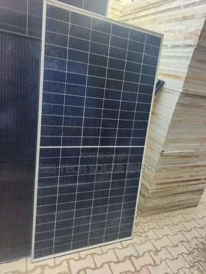 550watt Jinko Solar Panel 144cells