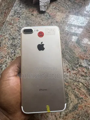 Apple iPhone 7 Plus 128 GB Gold