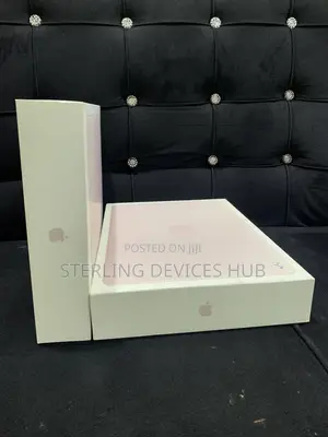 New Laptop Apple MacBook 8GB HDD+SSD 256GB