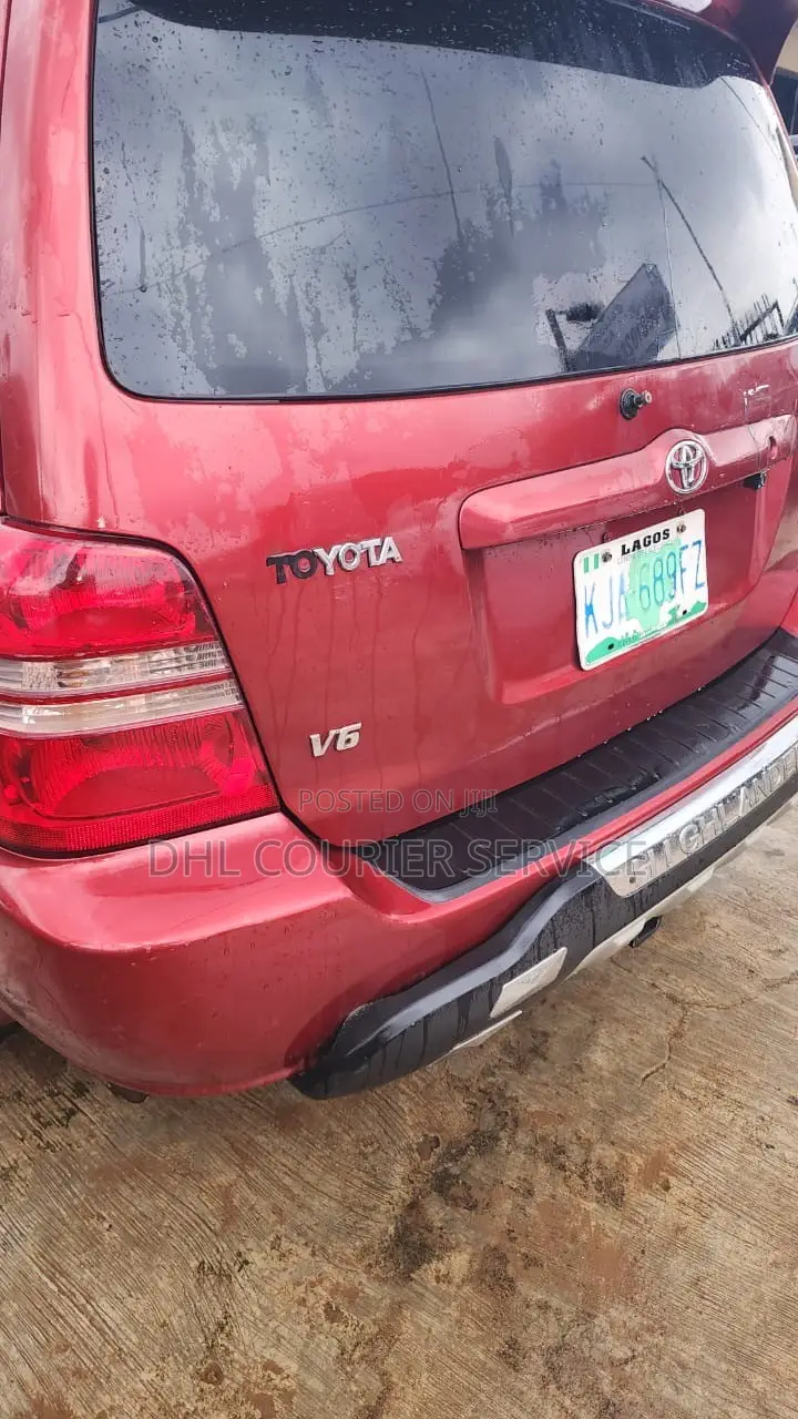 Toyota Highlander 2005 Red