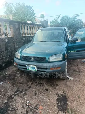 Toyota RAV4 Automatic 2000 Green