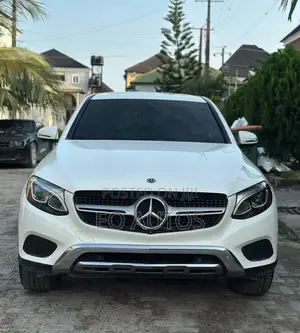 Mercedes-Benz GLC-Class 2019 White