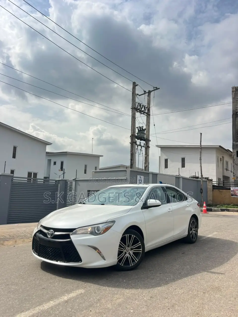Toyota Camry 2016 White