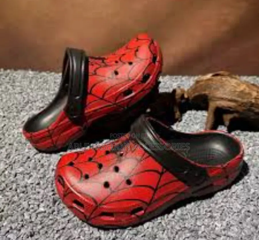 Men Breathable Spiderman Clogs/Crocs