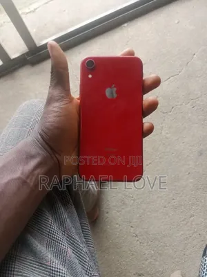 Apple iPhone XR 64 GB Red