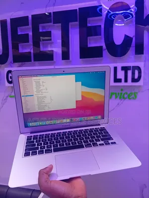 Laptop Apple MacBook Air 2017 8GB Intel Core i5 SSD 256GB