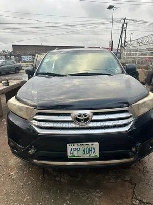 Toyota Highlander 2012 Black