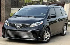 Toyota Sienna XLE 7 Passenger 2012 Black