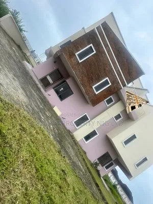 4bdrm Duplex in Ikota for rent