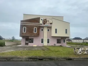 4bdrm Duplex in Ikota for rent