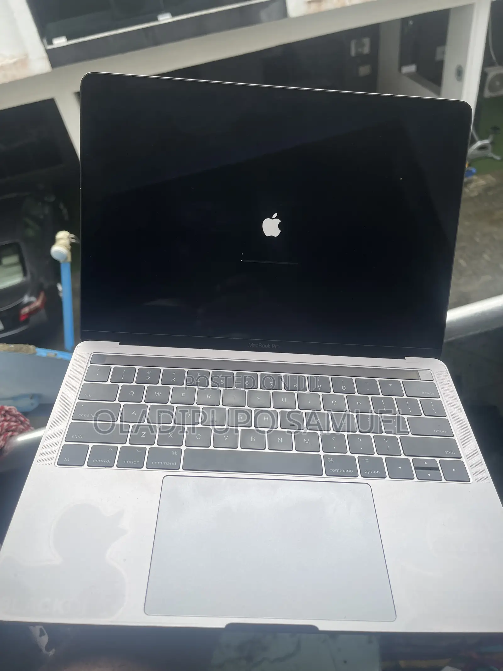 Laptop Apple MacBook Pro 2017 16GB Intel Core i7 SSD 1T
