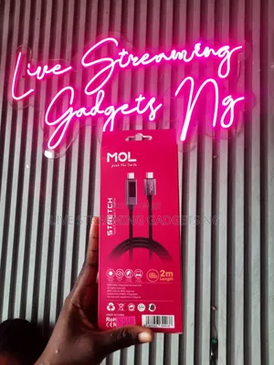 Mol Stretch 2m Type C to C Cable With Digital Display