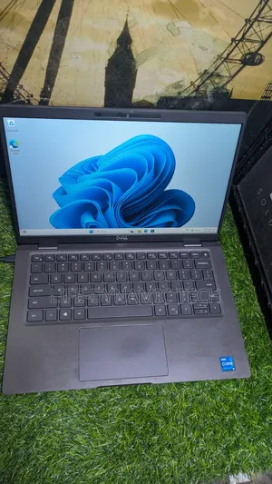 Laptop Dell Latitude 7420 16GB Intel Core i5 SSD 256GB