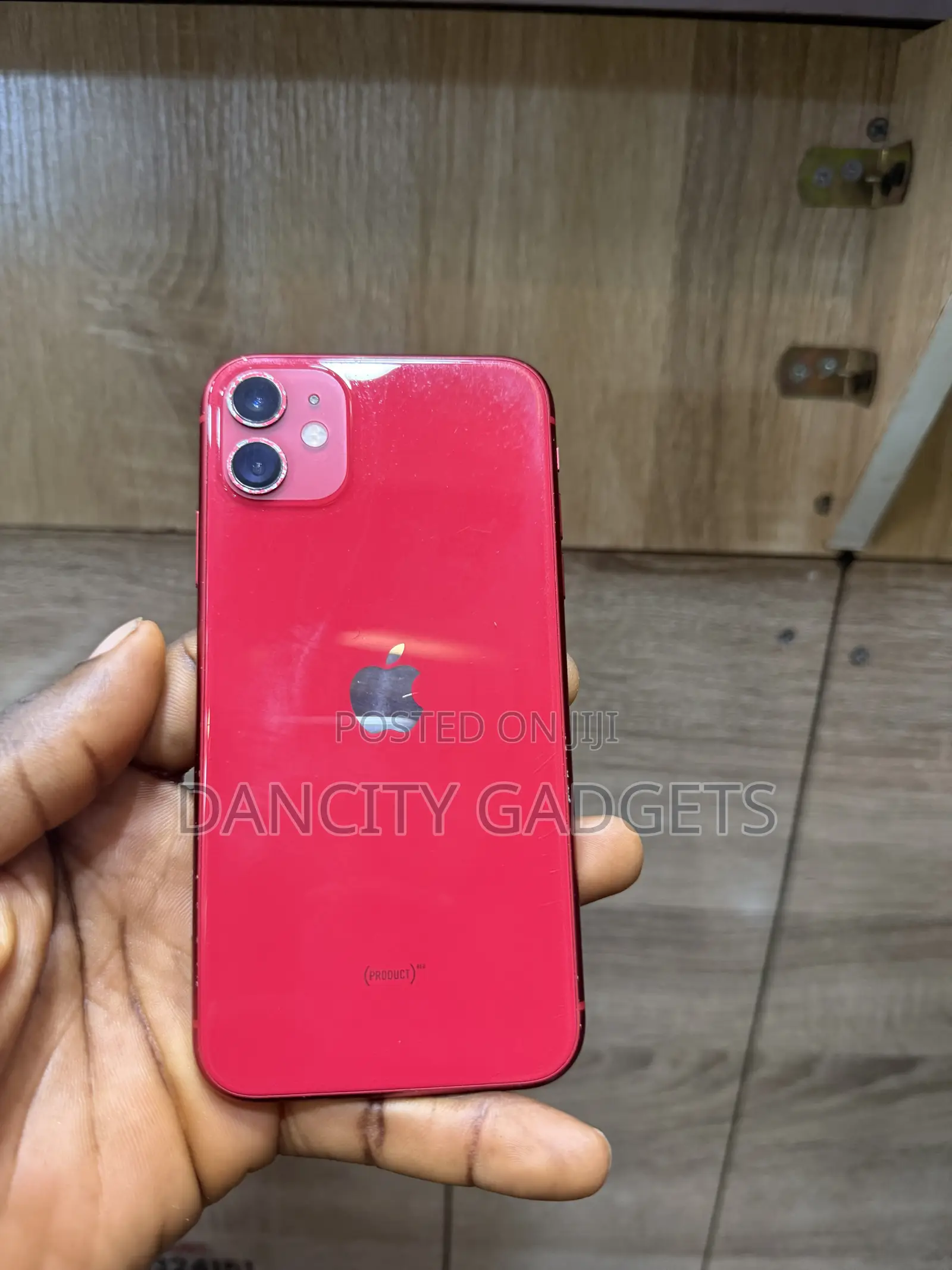 Apple iPhone 11 64 GB Red