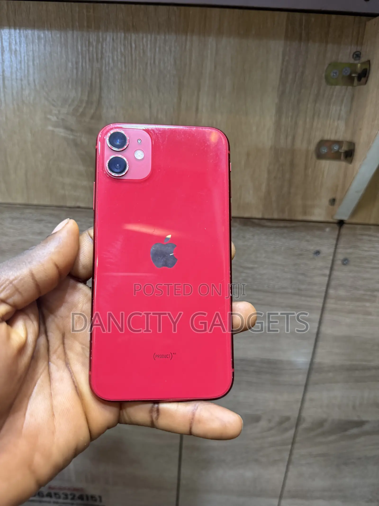 Apple iPhone 11 64 GB Red
