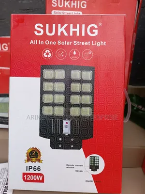 SUKHIG All-in-One Solar LED Street Light With Remote Control