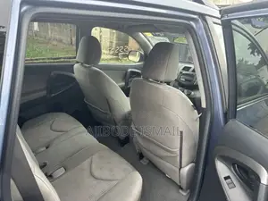 Toyota RAV4 2011 Blue