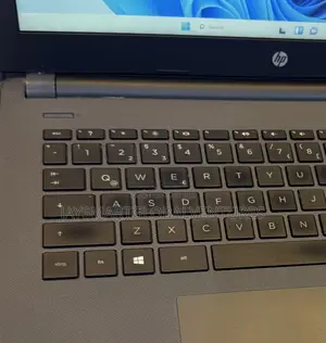 Laptop HP 240 G6 8GB Intel Core i5 SSD 256GB