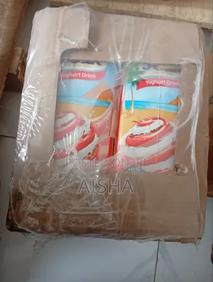 Strawberry Peak Yoghurt