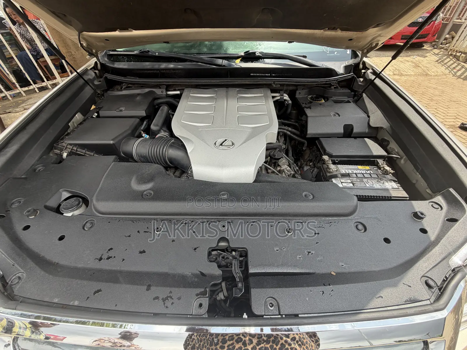 Lexus GX 2012 Gold