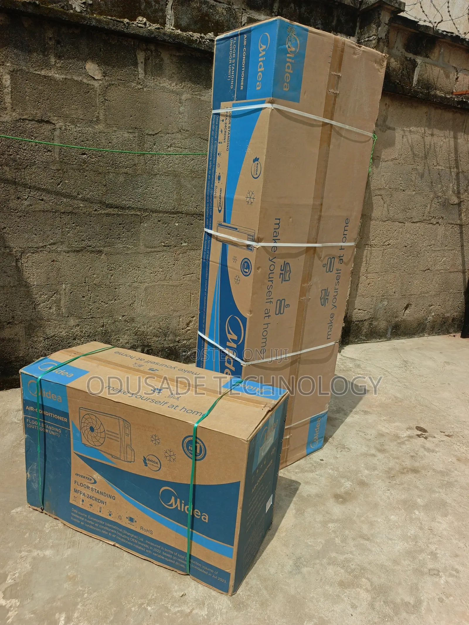 Midea 3HP Floor AC Featuring Easy-Clean Filter Design
