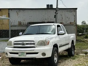 Toyota Tundra Regular Cab 2006 White