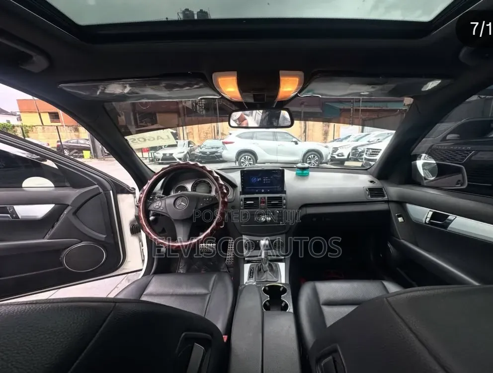 Mercedes-Benz C300 2009 White