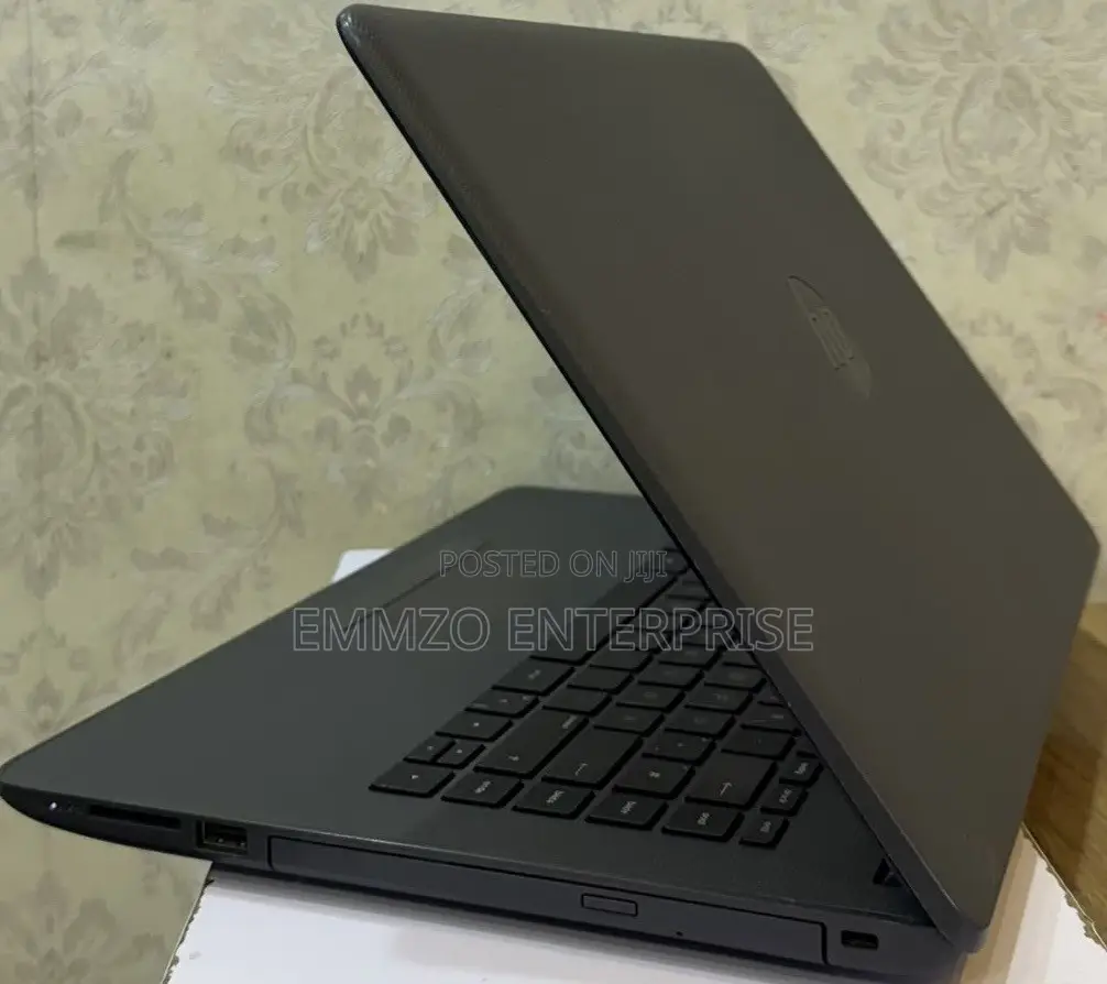 Laptop HP 240 G6 8GB Intel Core i5 SSD 256GB