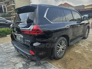 Lexus LS 2018 Black