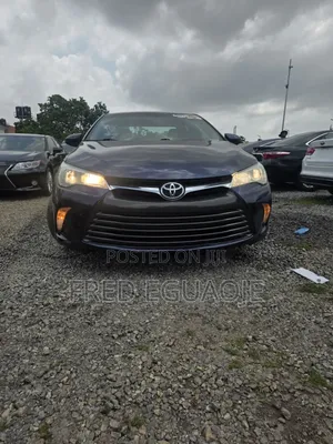 Toyota Camry LE 4dr Sedan (2.5L 4cyl 6A) 2016 Blue