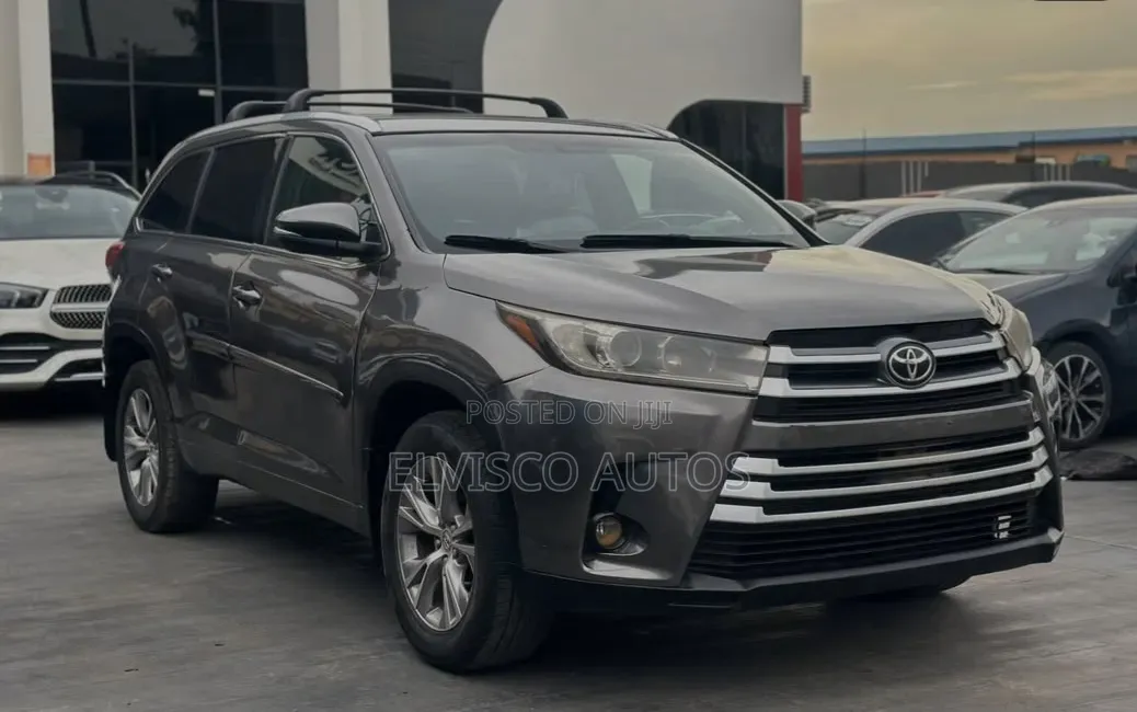 Toyota Highlander 2015 Gray