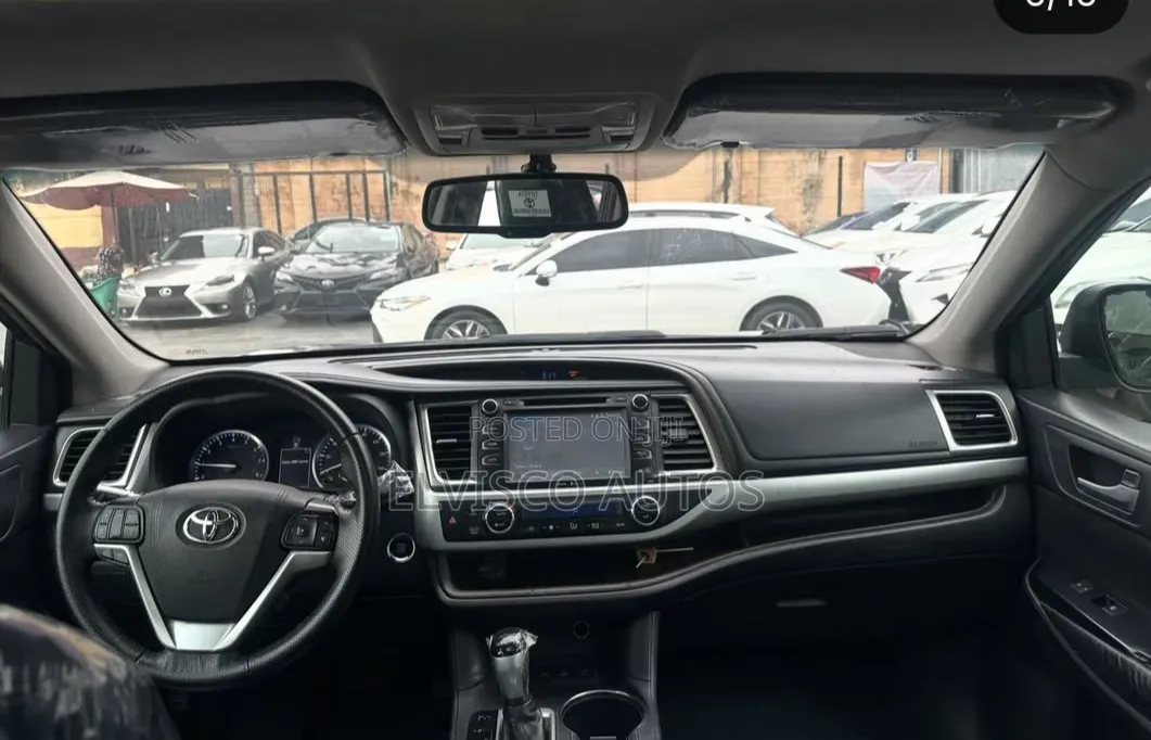 Toyota Highlander 2015 Gray