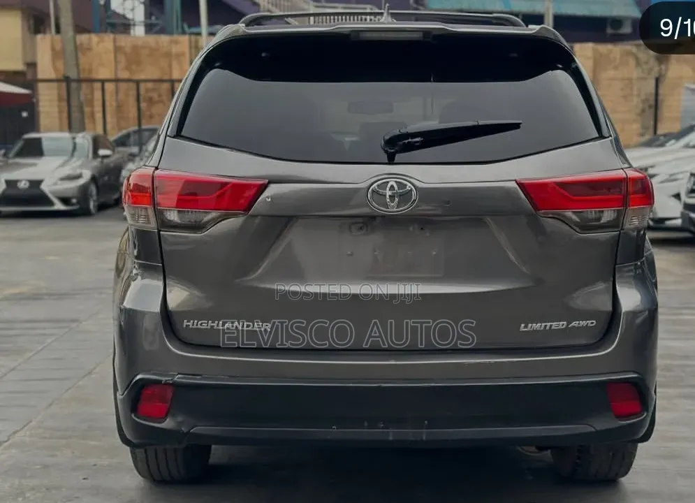 Toyota Highlander 2015 Gray