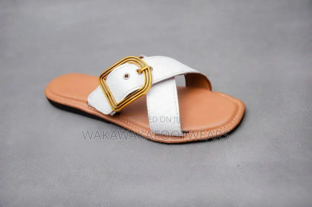 Wakawakafootwears