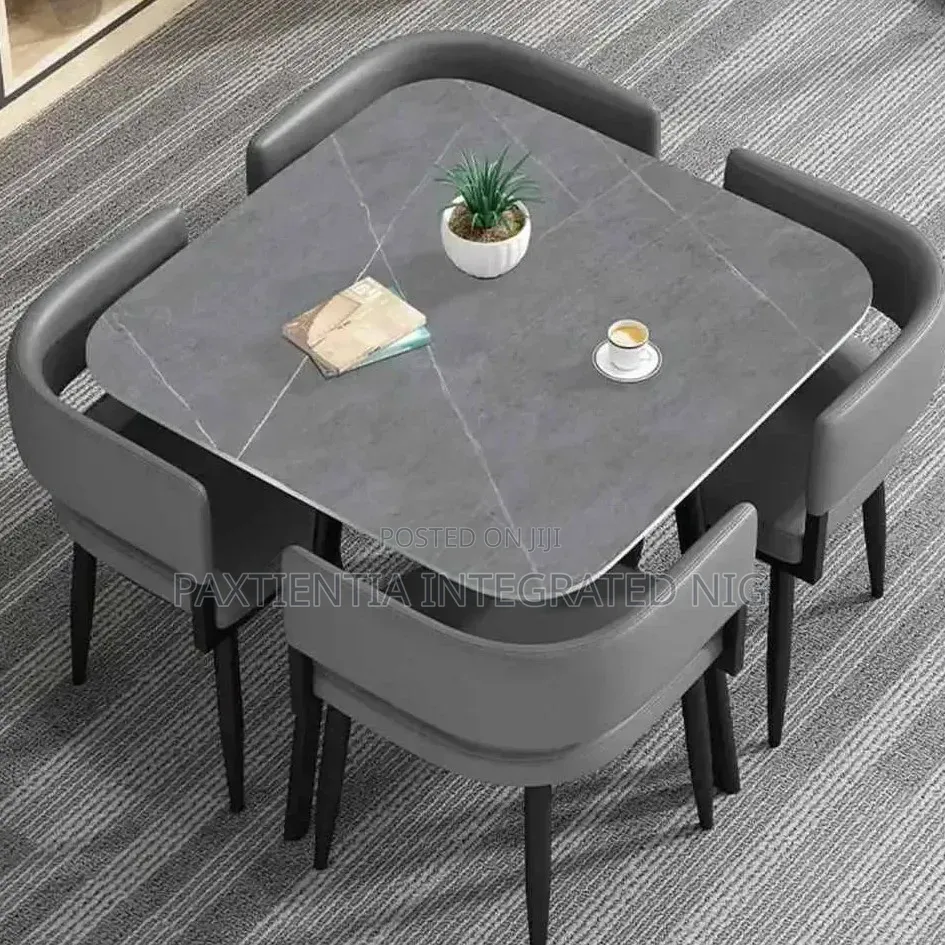 Portable 4-Seater Marble Dining