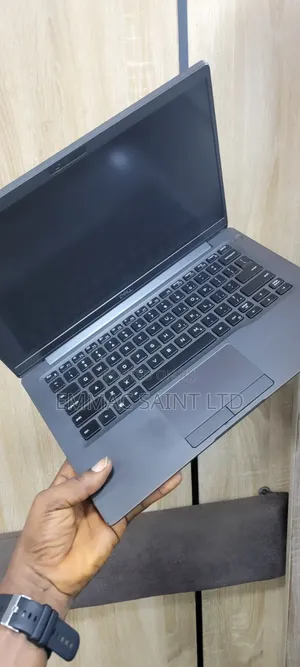 Laptop Dell Latitude 7400 8GB Intel Core i5 SSD 256GB