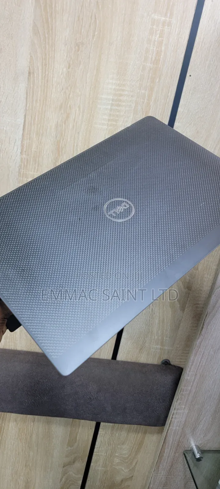 Laptop Dell Latitude 7400 8GB Intel Core i5 SSD 256GB