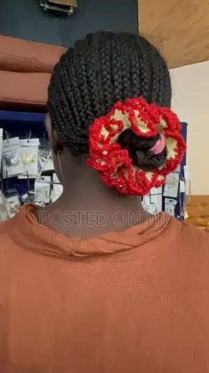 Lemon and Red Scrunchy Hair Packer