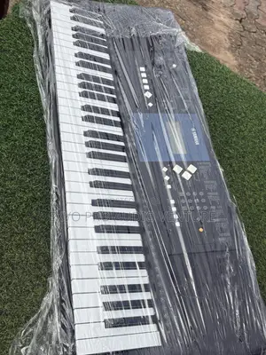 PSR E333 Yamaha Keyboard