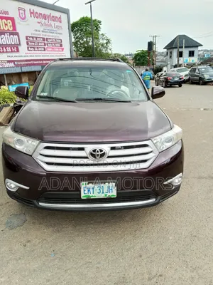 Toyota Highlander 2013 Burgundy