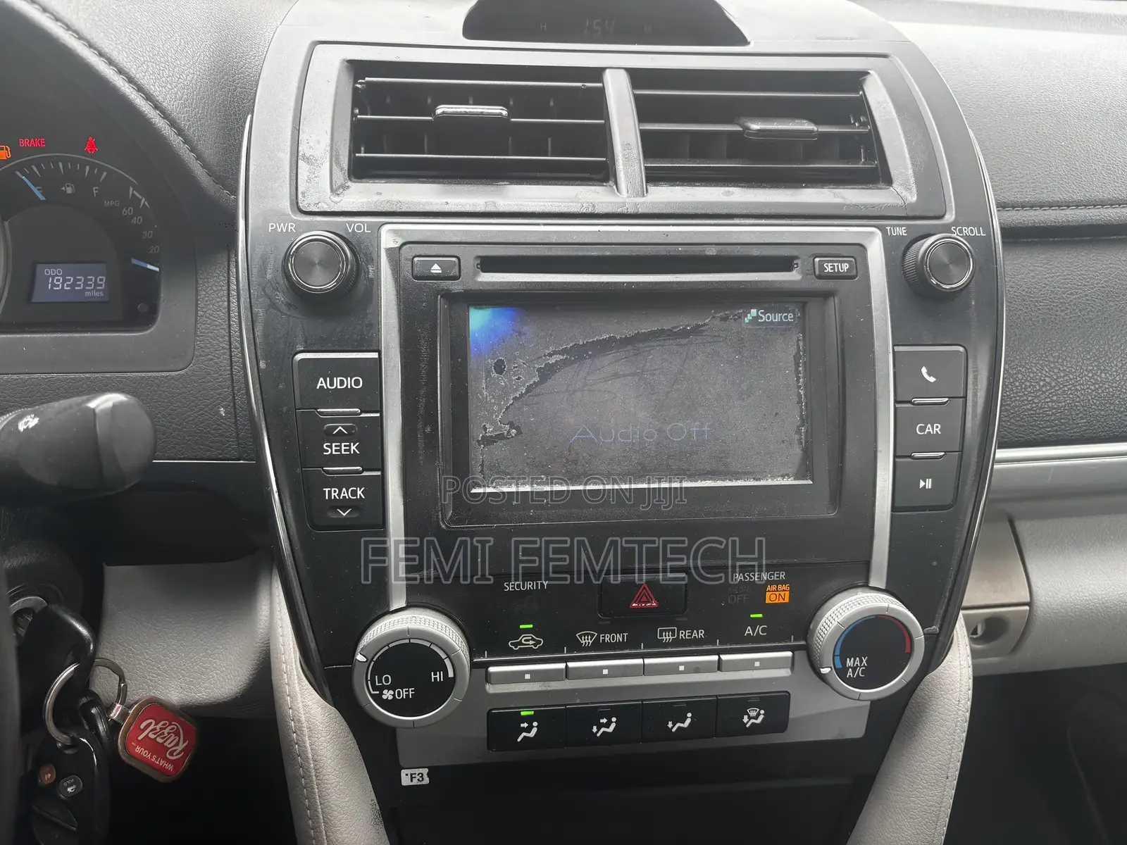 Toyota Camry LE 4dr Sedan (2.5L 4cyl 6A) 2013 Gray