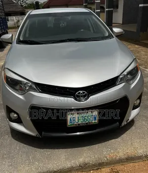 Toyota Corolla 2016 Silver