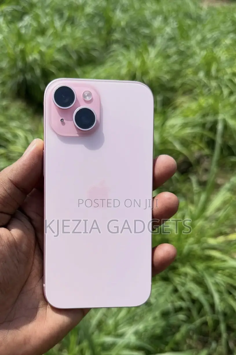Apple iPhone 15 128 GB Pink
