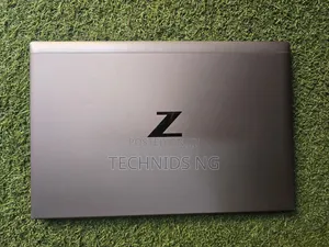 Laptop HP ZBook Firefly G8 16GB Intel Core i7 SSD 512GB