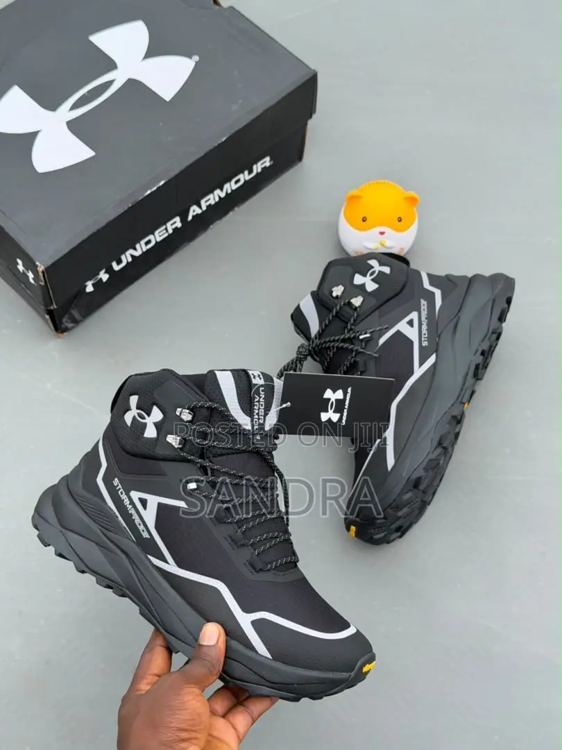 Under Armor SNKZ