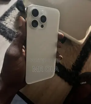 Apple iPhone 15 Pro Max 256 GB White