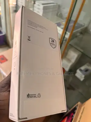 New Samsung Galaxy A8 32 GB Black
